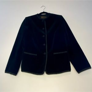 Elegant Black Women's Jacket